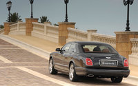 Click image for larger version

Name:	112_0802_07z+2009_bentley_brooklands+rear_view.jpg
Views:	65
Size:	91.9 KB
ID:	446587