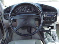 Click image for larger version

Name:	1993 BMW 318i steering wheel.JPG
Views:	60
Size:	147.1 KB
ID:	1832894