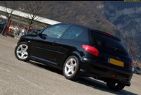 Click image for larger version

Name:	pics-max-12521-328467-peugeot-206.jpg
Views:	314
Size:	199.7 KB
ID:	706867