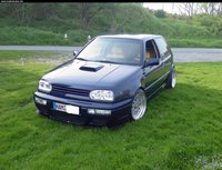 Click image for larger version

Name:	volkswagen_golf_3_vr6_genti.jpg
Views:	108
Size:	874.3 KB
ID:	480018