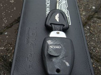 Click image for larger version

Name:	aston-martin-key-fob-volv.jpg
Views:	91
Size:	21.8 KB
ID:	2136621