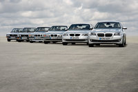 Click image for larger version

Name:	noul-bmw-seria-5-2.jpg
Views:	36
Size:	723.4 KB
ID:	3055561