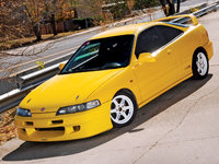 Click image for larger version

Name:	htup_0804_01_z+april_2008_grassroots_readers_rides+2000_acura_integra_type_r+front_side_view.jpg
Views:	56
Size:	97.3 KB
ID:	2365727