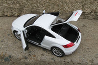 Click image for larger version

Name:	Audi TT 03.jpg
Views:	59
Size:	260.5 KB
ID:	1046117