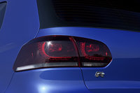 Click image for larger version

Name:	VW-Golf-R-11.jpg
Views:	138
Size:	137.9 KB
ID:	1085712