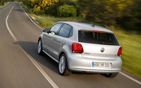 Click image for larger version

Name:	112_0905_16z+2009_volkswagen_polo+rear_view.jpg
Views:	190
Size:	53.6 KB
ID:	927429