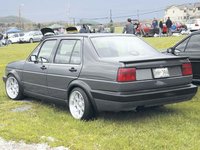 Click image for larger version

Name:	160_0609_et_05_z+2006_dubs_on_lake_car_show+_volkswagen_mk2_jetta_rear_view.jpg
Views:	65
Size:	65.7 KB
ID:	1313963
