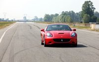 Click image for larger version

Name:	112_0910_01z+2010_ferrari_california+front.jpg
Views:	1363
Size:	55.0 KB
ID:	999329