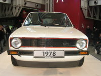 Click image for larger version

Name:	Volksvagen%20Golf%20GTI%201978%2002.jpg
Views:	136
Size:	199.5 KB
ID:	166309