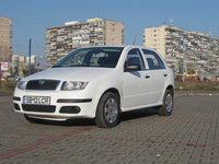Click image for larger version

Name:	Fabia 005.jpg
Views:	41
Size:	3.43 MB
ID:	1264150