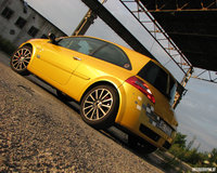 Click image for larger version

Name:	ag_test_renault_megane_rs_f1_2007_02_m.jpg
Views:	99
Size:	353.9 KB
ID:	1016748