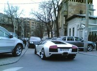 Click image for larger version

Name:	lamborghini_murcielago-bt000153_546040.jpg
Views:	137
Size:	43.7 KB
ID:	2141010