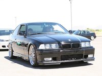 Click image for larger version

Name:	eurp_0709_20_z+2007_wustefest+bmw_3_series_coupe.jpg
Views:	99
Size:	43.5 KB
ID:	1304852