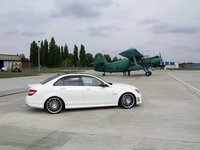 Click image for larger version

Name:	Mercedes_Benz_C63_AMG_AVUS_Performance_04.JPG
Views:	501
Size:	133.9 KB
ID:	906783