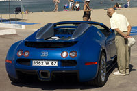 Click image for larger version

Name:	186308_1934_big_270509_veyron_03.jpg
Views:	52
Size:	111.6 KB
ID:	939428