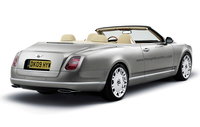 Click image for larger version

Name:	mulsanne_conv-2.jpg
Views:	370
Size:	119.7 KB
ID:	1138368