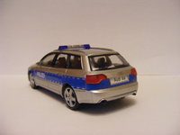 Click image for larger version

Name:	Audi A4 Avant Polizei - MONDO MOTORS 1-43 5.JPG
Views:	26
Size:	1.44 MB
ID:	2209176