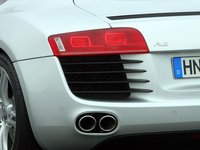 Click image for larger version

Name:	Audi r8_7.jpg
Views:	53
Size:	20.2 KB
ID:	239059