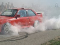 Click image for larger version

Name:	ZBMW e30-2S M3 1987 no smokin'!!!!.jpg
Views:	42
Size:	32.3 KB
ID:	219756