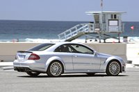 Click image for larger version

Name:	big_mercedesclk63amgblackseries_30.jpg
Views:	36
Size:	73.2 KB
ID:	282326