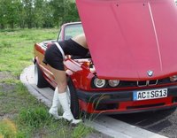 Click image for larger version

Name:	bmw_e30_girl_0.jpg
Views:	110
Size:	84.5 KB
ID:	1302962