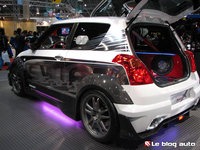 Click image for larger version

Name:	Tokyo_Auto_Salon_part_un_11_big.jpg
Views:	142
Size:	227.7 KB
ID:	200522