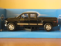 Click image for larger version

Name:	Chevrolet Silverado 01.JPG
Views:	28
Size:	909.1 KB
ID:	2927955