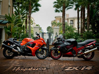 Click image for larger version

Name:	08_zx14_hayabusa.jpg
Views:	44
Size:	443.3 KB
ID:	1642411