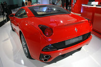 Click image for larger version

Name:	ferraricalla_04.jpg
Views:	207
Size:	244.9 KB
ID:	707059