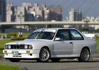 Click image for larger version

Name:	bmw_m3_coupe_58.jpg
Views:	49
Size:	143.8 KB
ID:	1155854