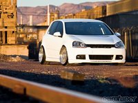 Click image for larger version

Name:	eurp_1010+01o+2007_volkswagen_gti+poster.jpg
Views:	137
Size:	260.0 KB
ID:	2003638