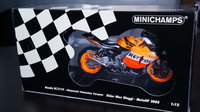 Click image for larger version

Name:	Max Biaggi - 2005 - Honda RC211V - Picture 1.JPG
Views:	7
Size:	3.19 MB
ID:	3180423