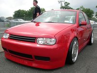 Click image for larger version

Name:	160_0507_08z+Volkswagen_GTI+Driver_Side_Front_View.jpg
Views:	83
Size:	55.2 KB
ID:	1327920