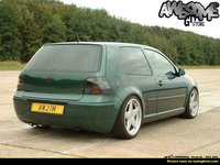 Click image for larger version

Name:	pics-max-7215-188630-volkswagen-golf-4.jpg
Views:	115
Size:	56.1 KB
ID:	991826