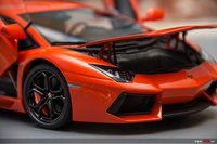 Click image for larger version

Name:	Lamborghini Aventador - Autoart  17.jpg
Views:	30
Size:	142.6 KB
ID:	2670443