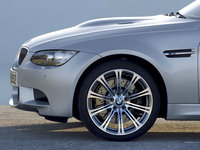 Click image for larger version

Name:	BMW_M3_Limousine_2008_19_1600x1200.jpg
Views:	184
Size:	290.6 KB
ID:	396281