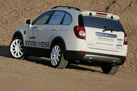 Click image for larger version

Name:	chevrolet-captiva-moonlander-14.jpg
Views:	74
Size:	1.45 MB
ID:	1013383