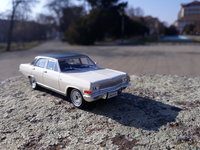 Click image for larger version

Name:	Opel Diplomat V8 Limousine 1964-1967 - IXO 1-43 3.jpg
Views:	12
Size:	1.09 MB
ID:	3209461