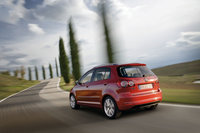 Click image for larger version

Name:	01_vwgolfplus.jpg
Views:	680
Size:	147.4 KB
ID:	718360