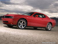 Click image for larger version

Name:	0803_06a+2009_dodge_challenger.jpg
Views:	31
Size:	144.9 KB
ID:	946140