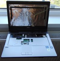 Click image for larger version

Name:	Componente Fujitsu Siemens LifeBook S751 Impecabil - Poze reale 10.jpg
Views:	15
Size:	388.9 KB
ID:	3108793