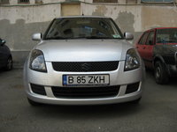 Click image for larger version

Name:	faruri negre suzuki swift.jpg
Views:	162
Size:	124.5 KB
ID:	1686006