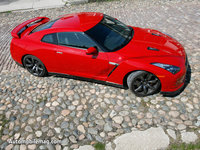 Click image for larger version

Name:	0805_10_a+2009_nissan_gT-R+top_three_quarter_view.jpg
Views:	29
Size:	769.4 KB
ID:	946152