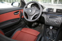 Click image for larger version

Name:	BMW 130i Coupe 57.jpg
Views:	63
Size:	121.3 KB
ID:	299325