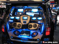 Click image for larger version

Name:	Tokyo_Auto_Salon_part_un_22_big.jpg
Views:	260
Size:	248.3 KB
ID:	200532