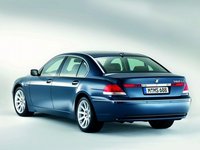 Click image for larger version

Name:	bmw_760_02.jpg
Views:	211
Size:	76.6 KB
ID:	221636