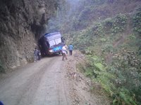 Click image for larger version

Name:	North-Yungas-Road-16.jpg
Views:	249
Size:	83.8 KB
ID:	1902632