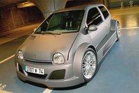 Click image for larger version

Name:	twingo_1.jpg
Views:	37
Size:	21.7 KB
ID:	1150529