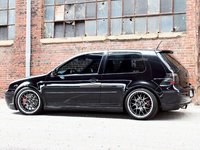 Click image for larger version

Name:	160_0701_et_07z+2003_volkswagen_gti+side_view.jpg
Views:	69
Size:	79.6 KB
ID:	1227072