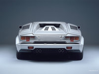 Click image for larger version

Name:	lambo_countach_02-1600.jpg
Views:	30
Size:	133.0 KB
ID:	1144355
